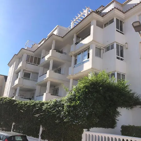 Nidos Apartment